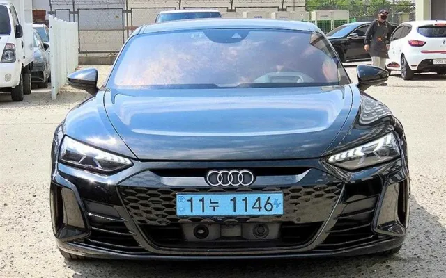 인천중고자동차할부 e-트론 GT GT 콰트로 프리미엄 매물 사진 17 - 2022/04 63,818km